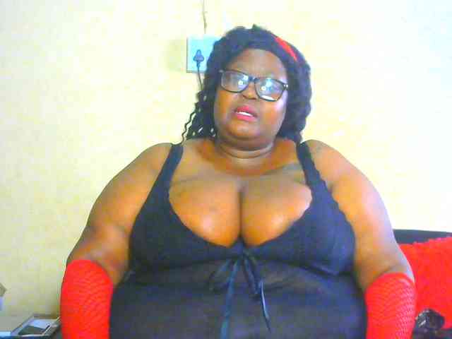 BellyGoddess webcam
