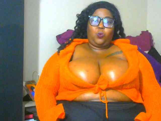 BellyGoddess webcam