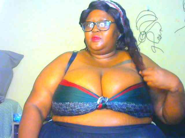 BellyGoddess webcam