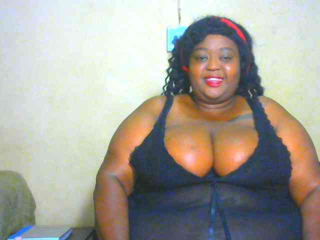 BellyGoddess webcam
