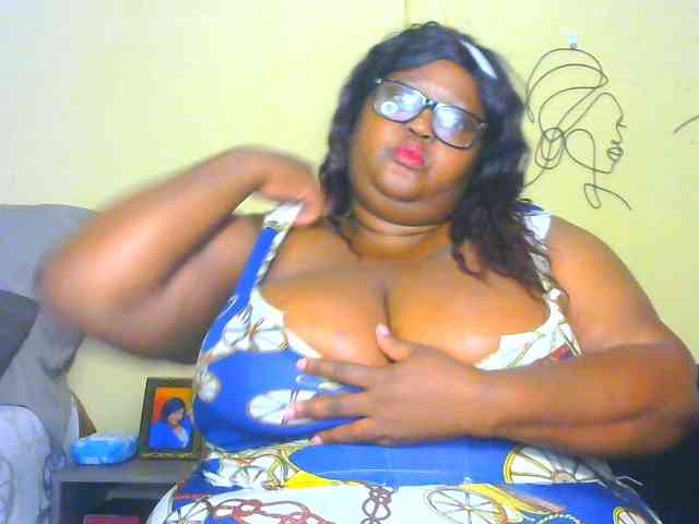 BellyGoddess Live Webcam on BongaCams