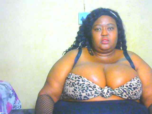 BellyGoddess webcam