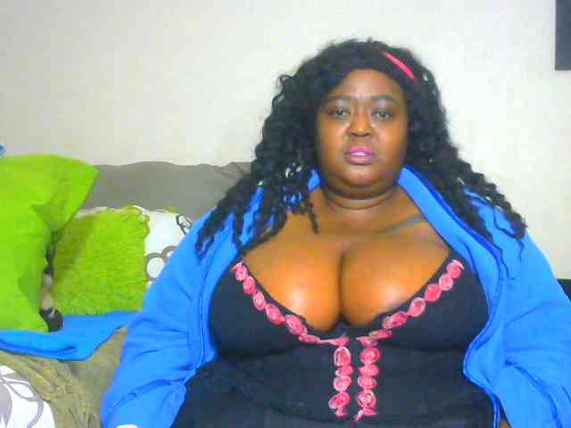 BellyGoddess webcam