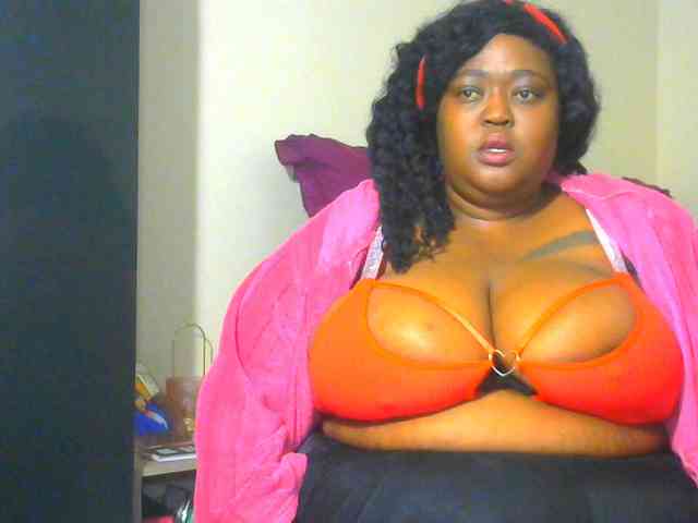 BellyGoddess webcam