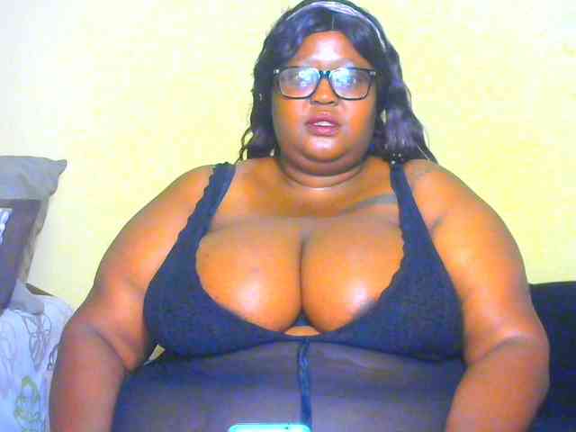 BellyGoddess webcam