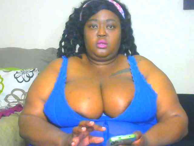 BellyGoddess webcam