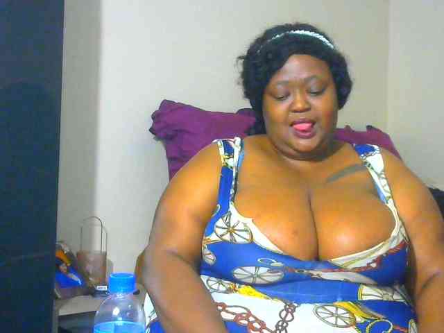 BellyGoddess webcam