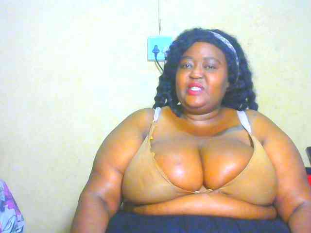 BellyGoddess webcam