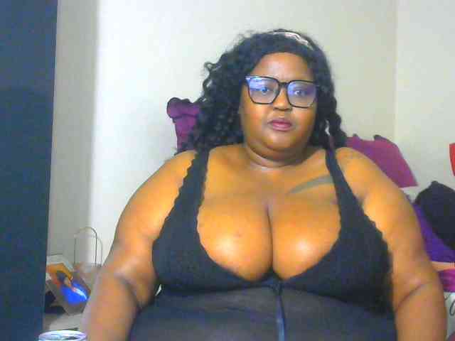 BellyGoddess webcam