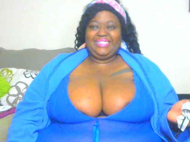 BellyGoddess webcam