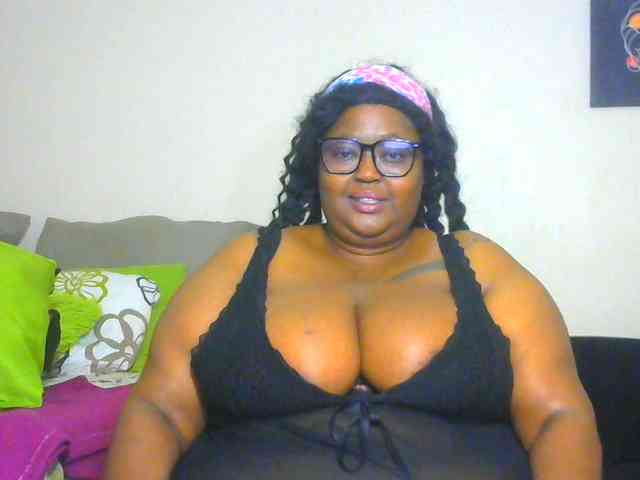 BellyGoddess webcam