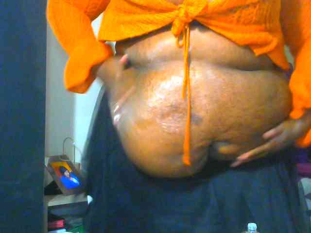 BellyGoddess webcam