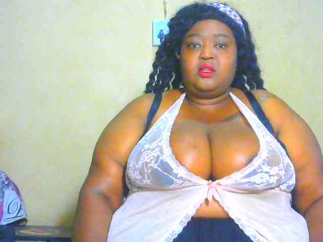 BellyGoddess webcam