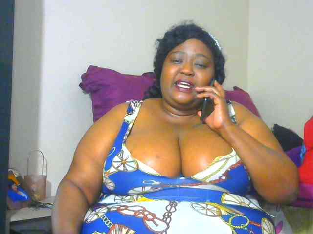 BellyGoddess webcam