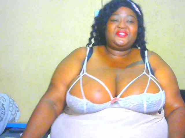 BellyGoddess webcam