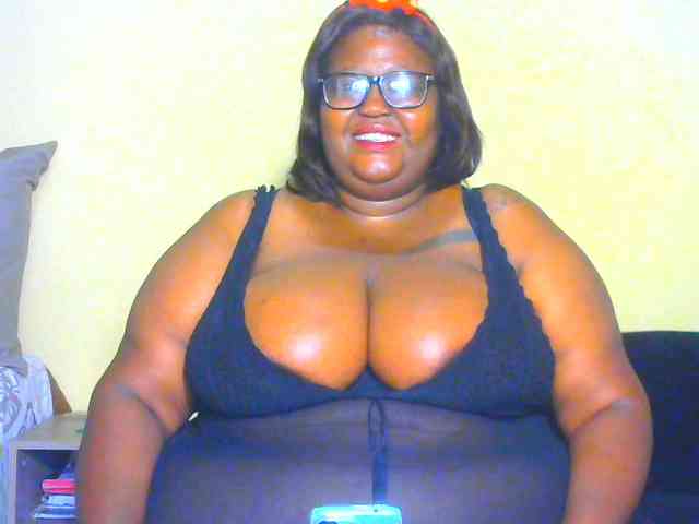 BellyGoddess webcam
