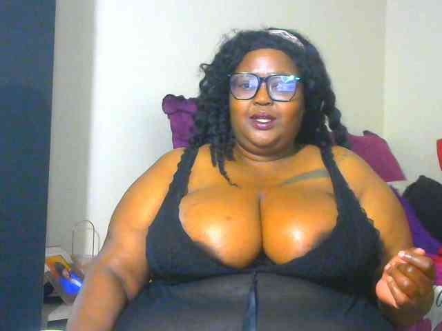 BellyGoddess webcam