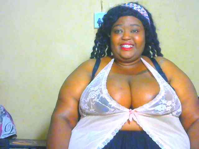 BellyGoddess webcam