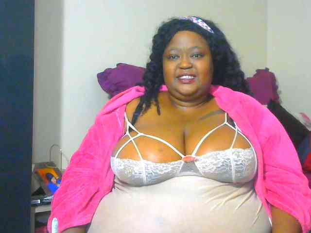 BellyGoddess webcam