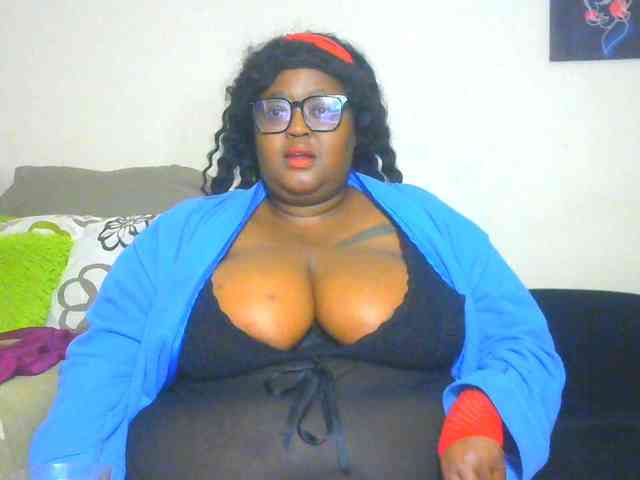 BellyGoddess webcam