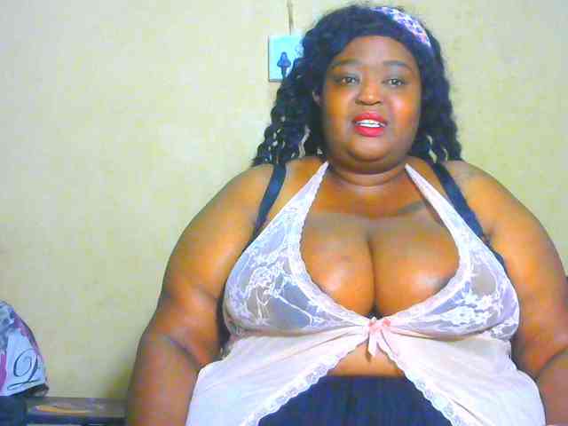 BellyGoddess webcam