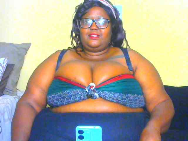 BellyGoddess webcam