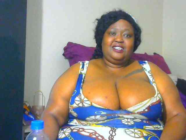 BellyGoddess webcam