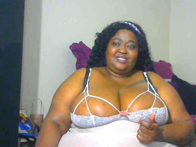 BellyGoddess webcam