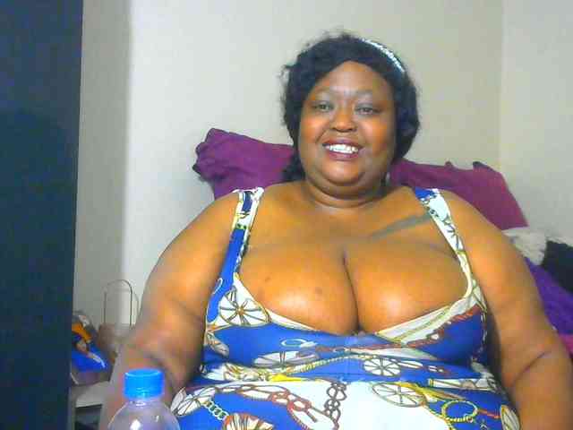 BellyGoddess webcam