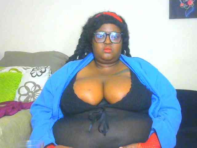 BellyGoddess webcam