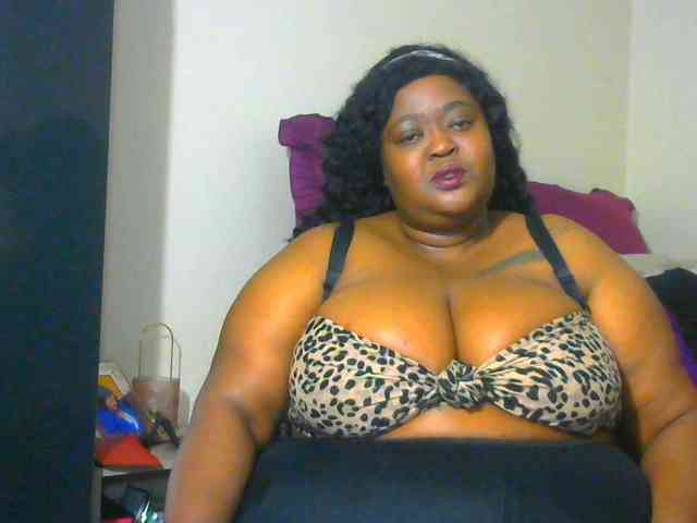 BellyGoddess webcam