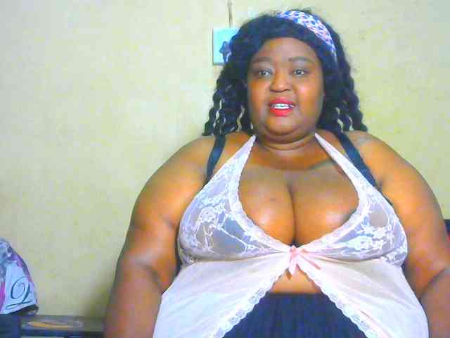 BellyGoddess webcam