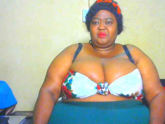 BellyGoddess webcam