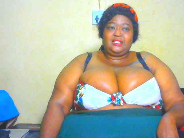 BellyGoddess webcam
