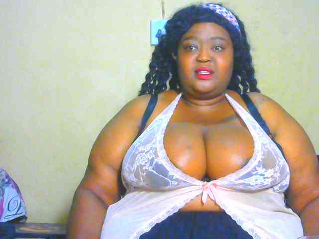BellyGoddess webcam