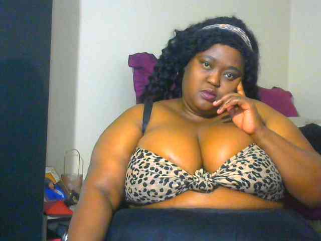 BellyGoddess webcam