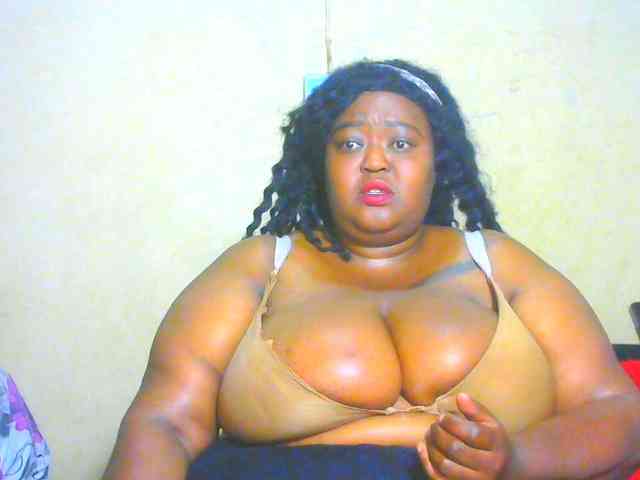 BellyGoddess webcam