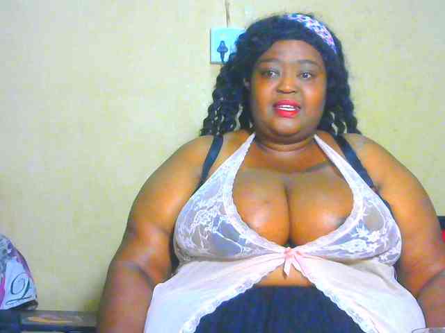 BellyGoddess webcam