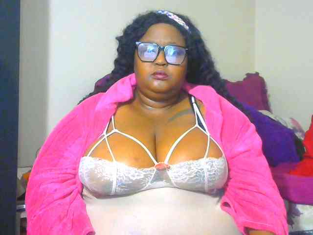 BellyGoddess webcam