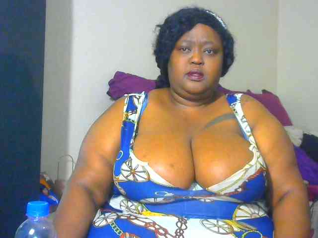 BellyGoddess webcam