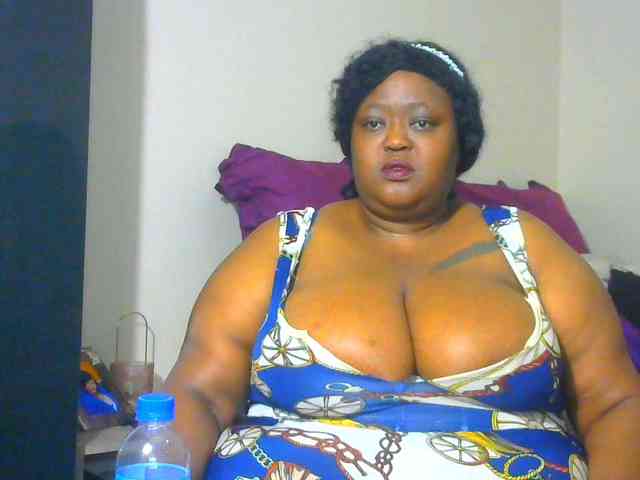 BellyGoddess webcam