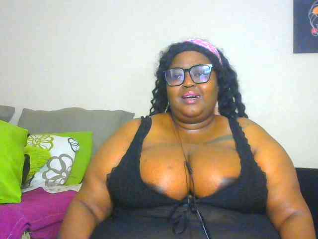 BellyGoddess webcam