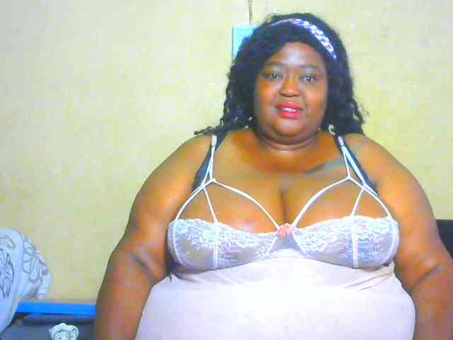 BellyGoddess webcam