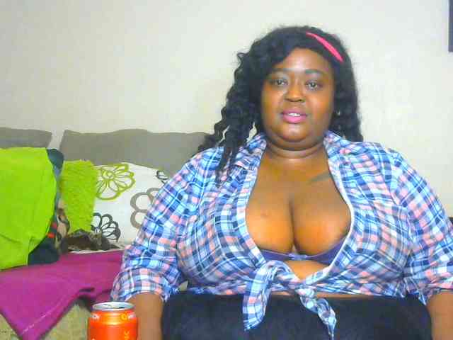 BellyGoddess webcam