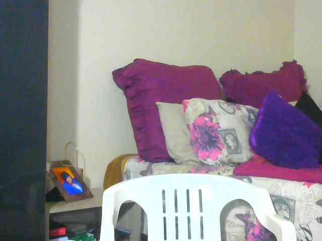BellyGoddess webcam