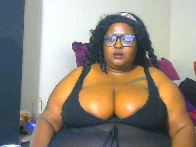 BellyGoddess webcam