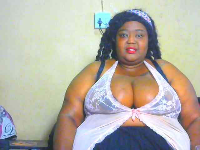 BellyGoddess webcam