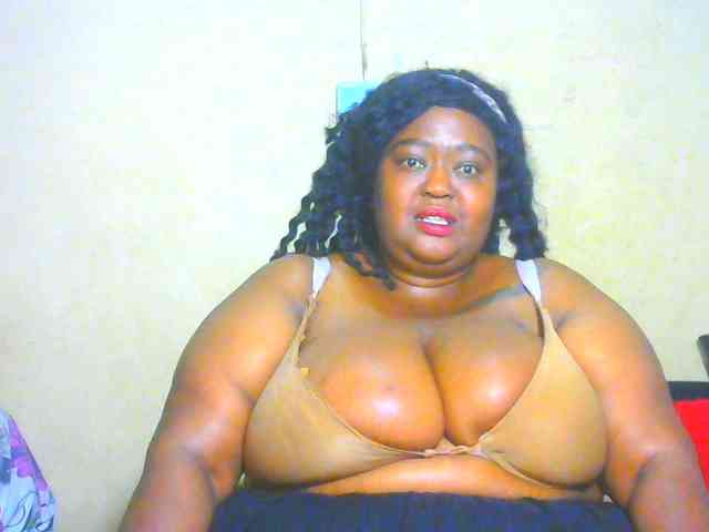 BellyGoddess webcam