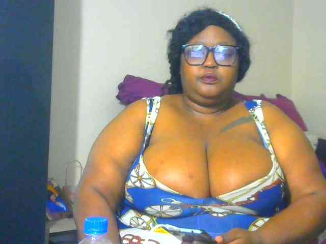 BellyGoddess webcam