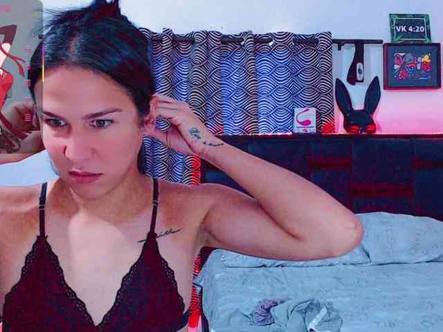 vikynaughty vikynaughty